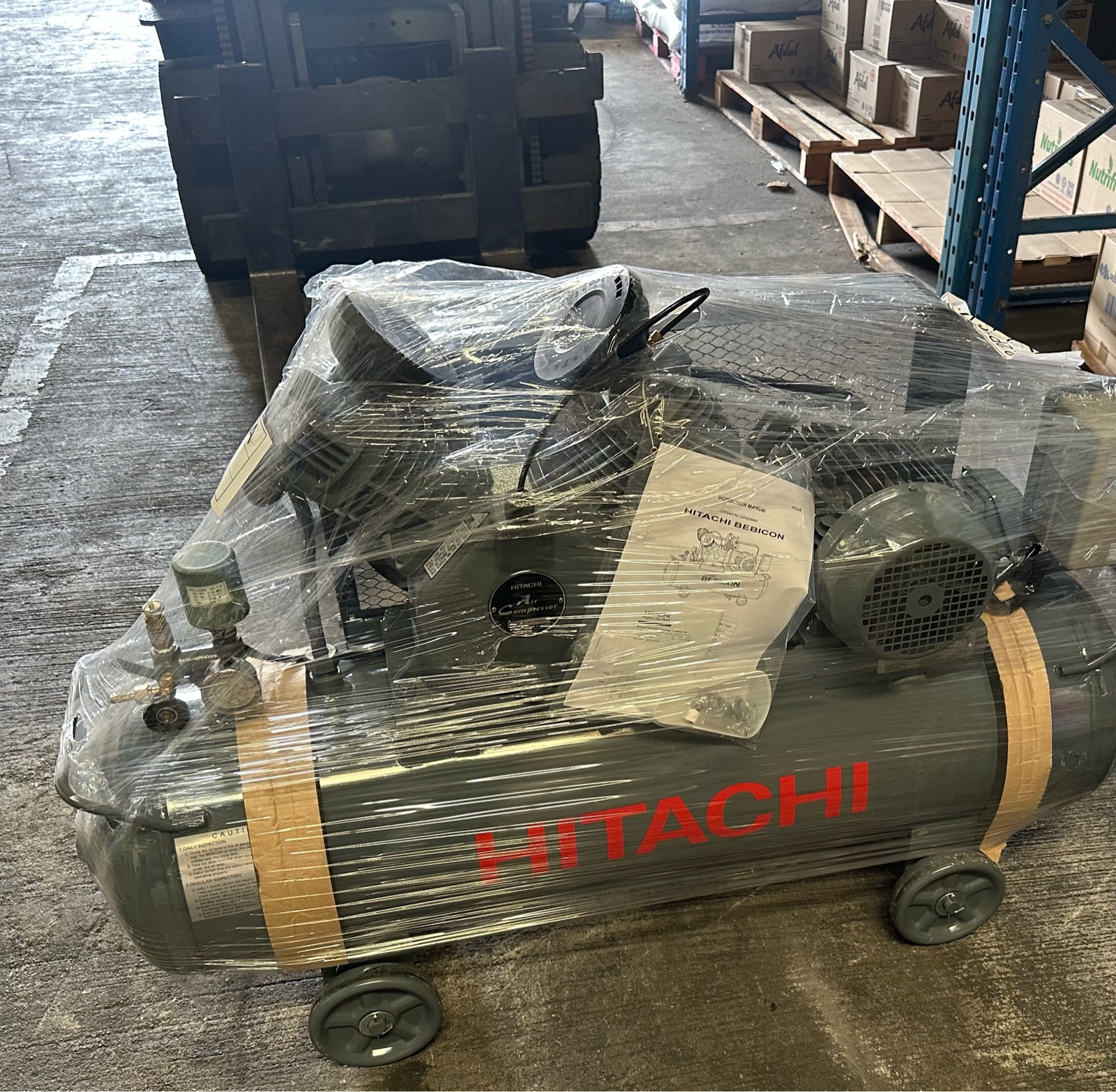 Hitachi 3 HP Air Compressor 